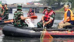 Kegiatan ini diikuti oleh 2000 personel gabungan. (Liputan6.com/Herman Zakharia)