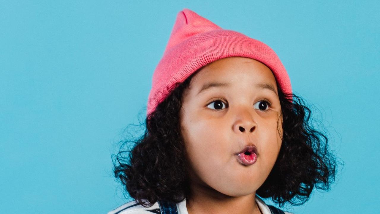 Membantu menjawab pertanyaan anak ini merupakan hal penting demi perkembangan mereka.