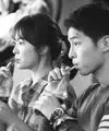Kurang dari satu bulan jelang hari bahagia Song Joong Ki  dan Song Hye Kyo, kabar tak sedap justru menimpa calon mempelai wanita. Song Hye Kyo dikabarkan sedang berbadan dua. Benarkah? (Instagram/kyo1122)