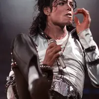 King Of Pop, itulah julukan terkenal dari penyanyi legenda yang berbakat, Michael Jackson sudah meninggalkan dunia ini dengan waktu yang sudah lama. (AFP/Bintang.com)