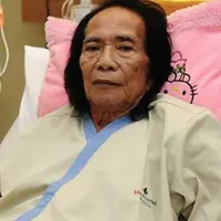 Begini suasana terkini di rumah duka Yon Koeswoyo.