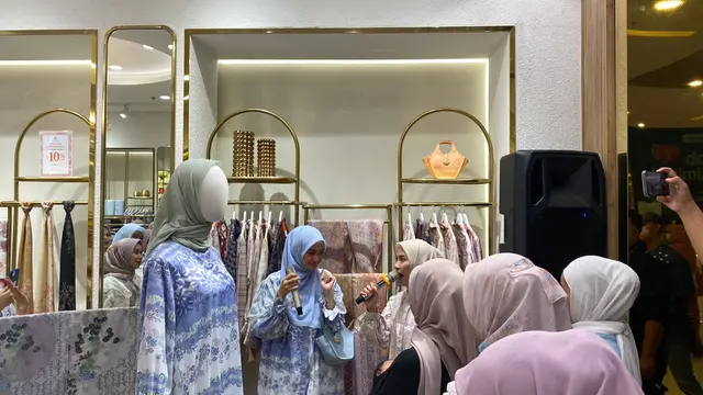 Nada Puspita Buka Offline Store Terbaru. (ist)
