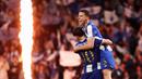 Kepastian itu didapatkan skuad berjuluk Dragões tersebut setelah mengalahkan FC Alverca dengan skor 1-0 di Dragao stadium, Porto, Portugal. (AP Photo/Miguel Angelo Pereira)