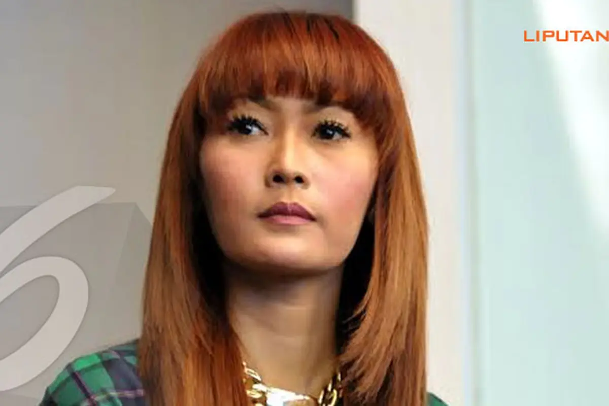 inul-daratista-140120b.jpg