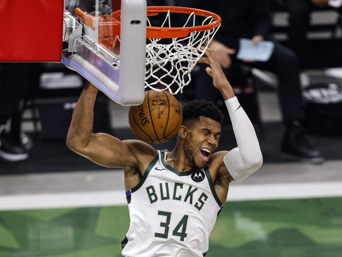 Giannis Antetokounmpo Mungkin Absen Di Gim 1 Nba Finals 2021 Bola Liputan6 Com