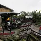 Erupsi Merapi pada akhir 2010 lalu masih menyematkan kenangan pilu di benak penduduk desa Kepuharjo 