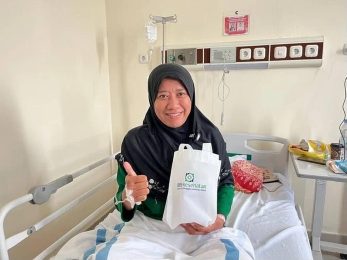 Nur Asiyah (46), seorang guru warga asal Meteseh, Kecamatan Tembalang, Kota Semarang yang berobat dengan BPJS Kesehatan