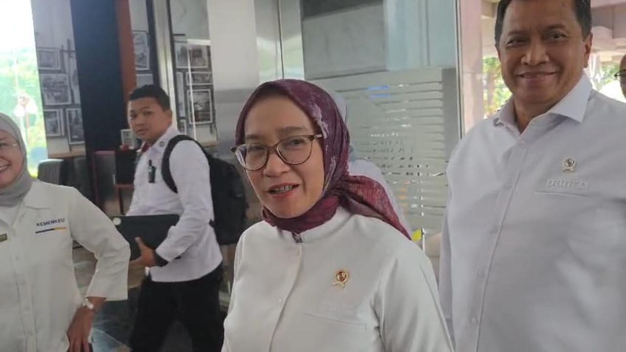 Ramai Wacana Gaji ASN Lewat Koperasi Merah Putih, Menpan RB Buka Suara