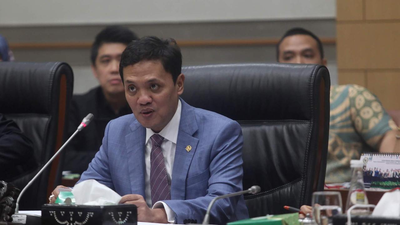 Anggota DPR voting pemilihan dan penetapan Capim KPK
