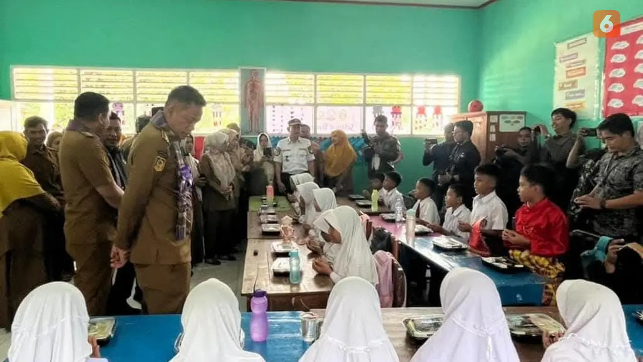 Pemkab Takalar pantau kegiatan Makan Bergizi Gratis (Liputan6.com/Istimewa)