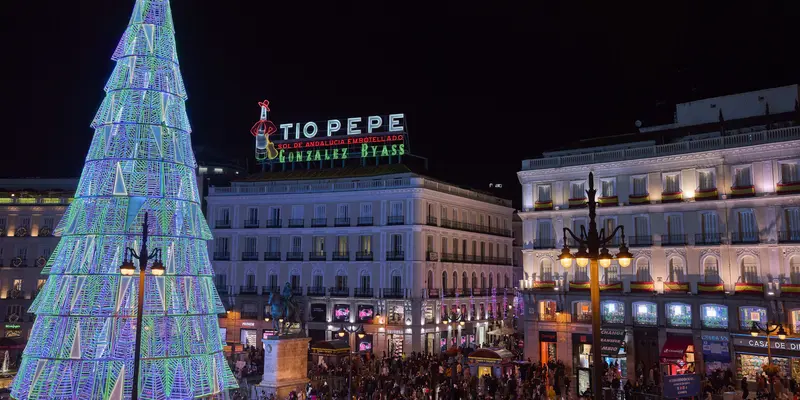 Suasana Pasar Natal di Pusat Kota Madrid
