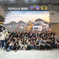 Canter Mania Geruduk Booth Fuso di GIIAS 2026, Canter Extra-Long Bus Jadi Sorotan