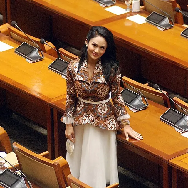 Krisdayanti.