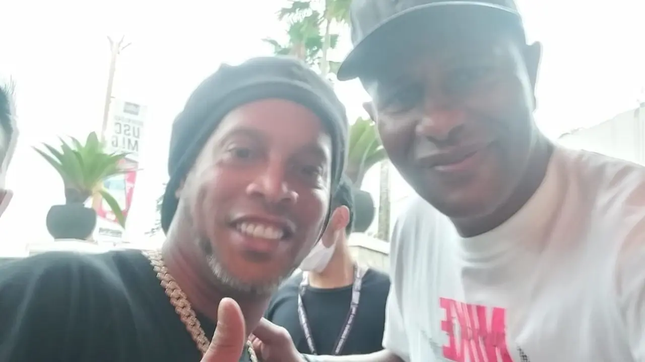 Claudio de Jesus, Ronaldinho