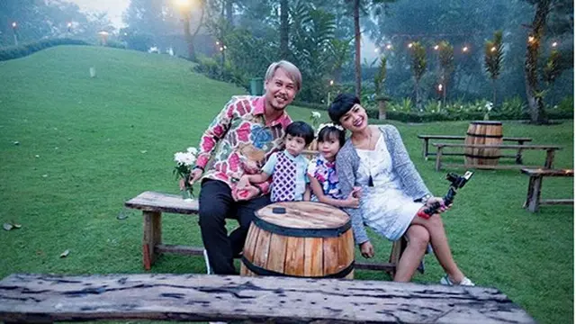 [Bintang] Nirina Zubir dan Ernest Fardiyan