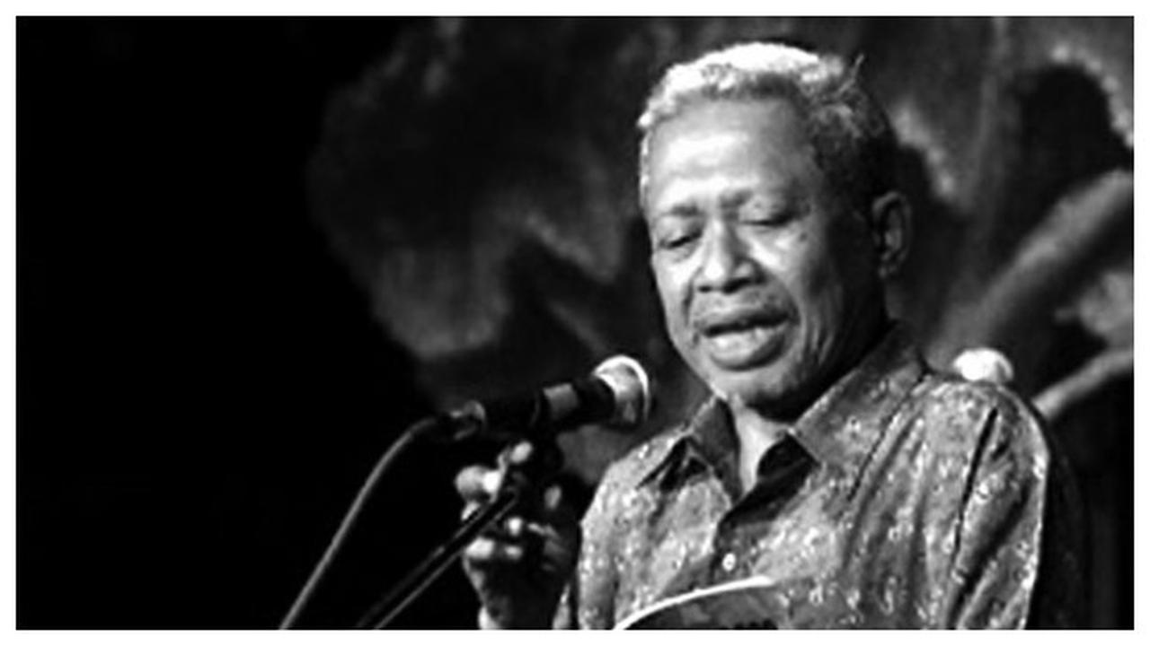 Mengenal Akhudiat Sastrawan dan Pegiat Teater Asal Banyuwangi