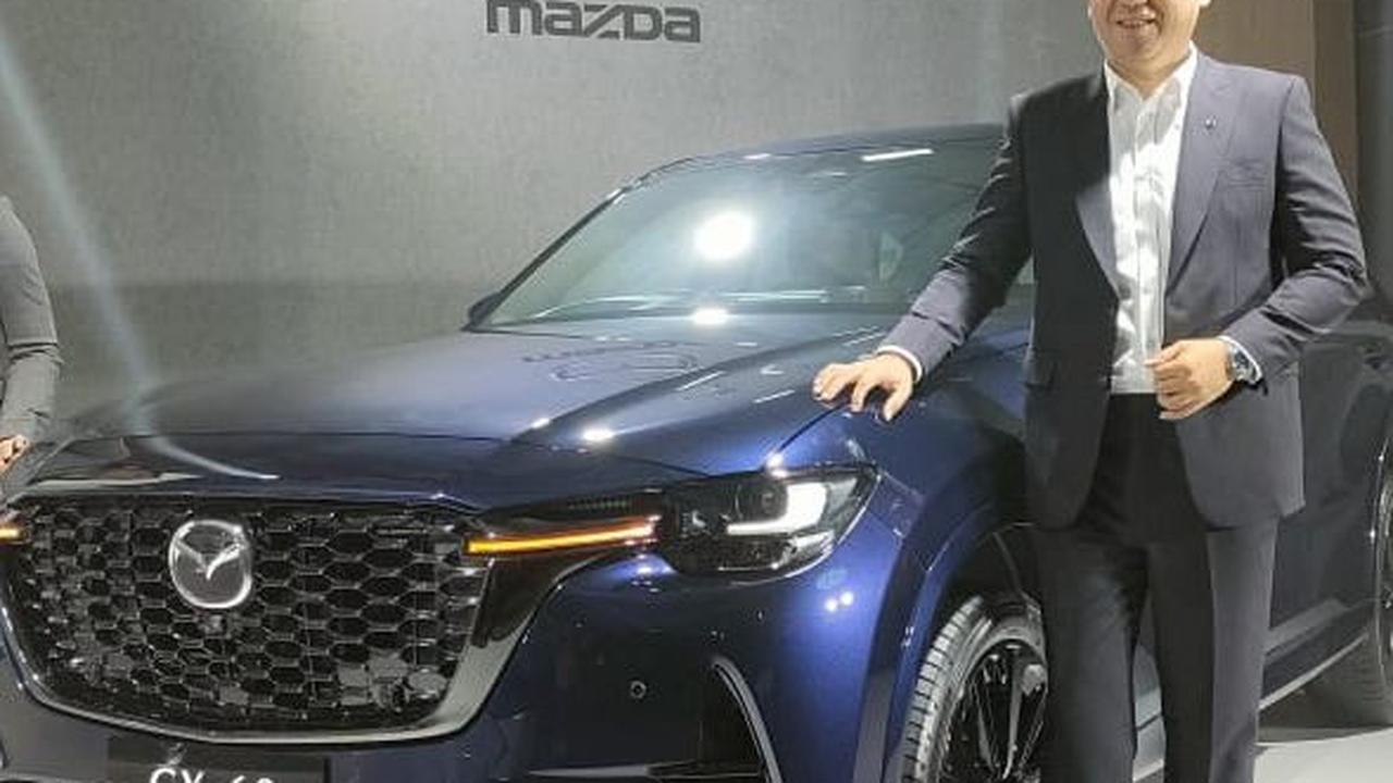 Setiap pembelian All New Mazda CX-60 mendapat garansi resmi lima tahun dan MyMazda Service Special Package; layanan purnajual berupa jaminan servis (parts dan labor) selama 3 tahun atau 60.000 km.