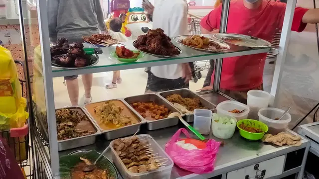 12 Rekomendasi Tempat Makan Enak di Binjai, Kuliner Legendaris, Masakan Seafood, hingga Spot Kekinian yang Hits di 2025