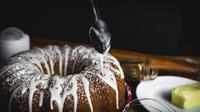 Ilustrasi membuat puding roti/Copyright unsplash.com/Chris Hardy