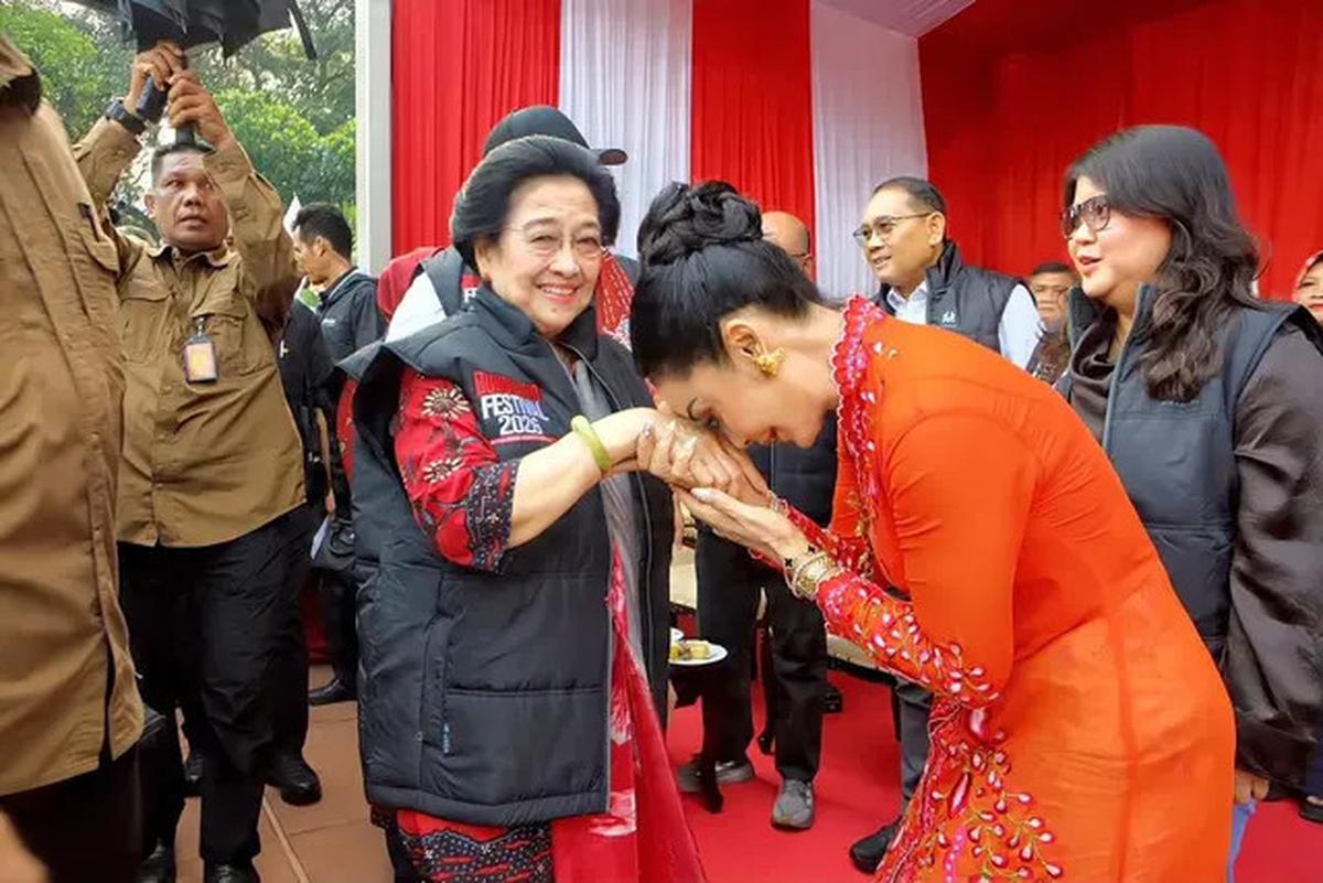 6 Potret Krisdayanti Manggung di Bung Karno Fest 2026, Sekaligus Sambut HUT Ke-499 Jakarta
