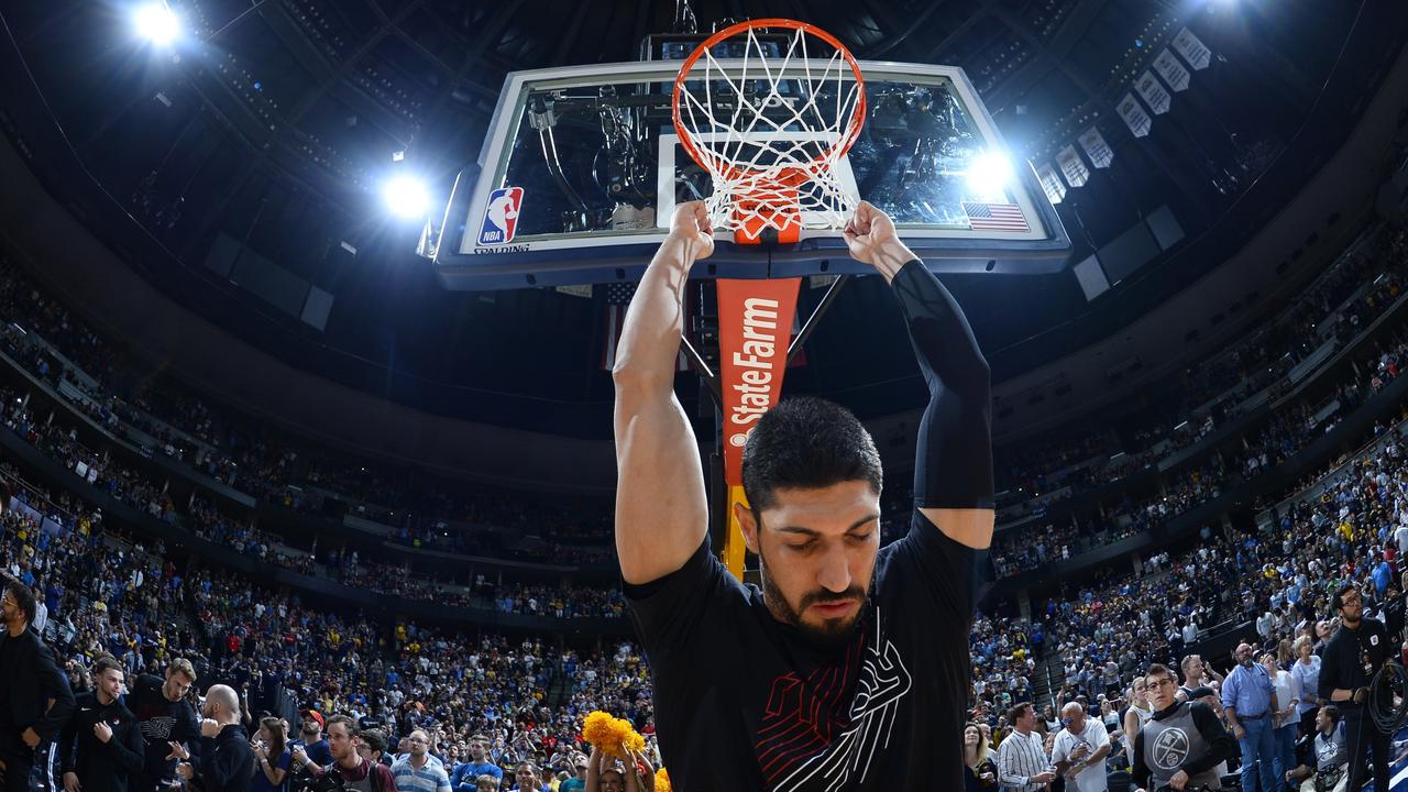 Puasa saat Play Off NBA, Enes Kanter Terinspirasi Olajuwon