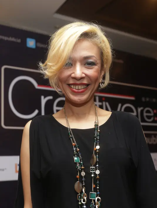 Ditemui di Lippo Mall Kemang, Jakarta Selatan, Jumat (4/12/2015),  Syaharani mengaku dengan tema yang diangkat ini banyak kenangan kembali teringat dalam benaknya akan sosok saudara musisi jazz senior Ireng Maulana. (Andy Masela/Bintang.com)