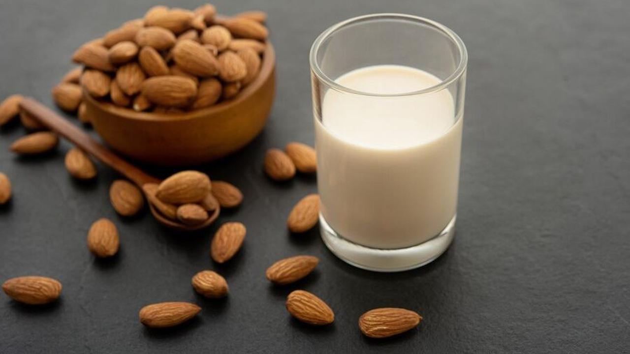 4. Susu Almond