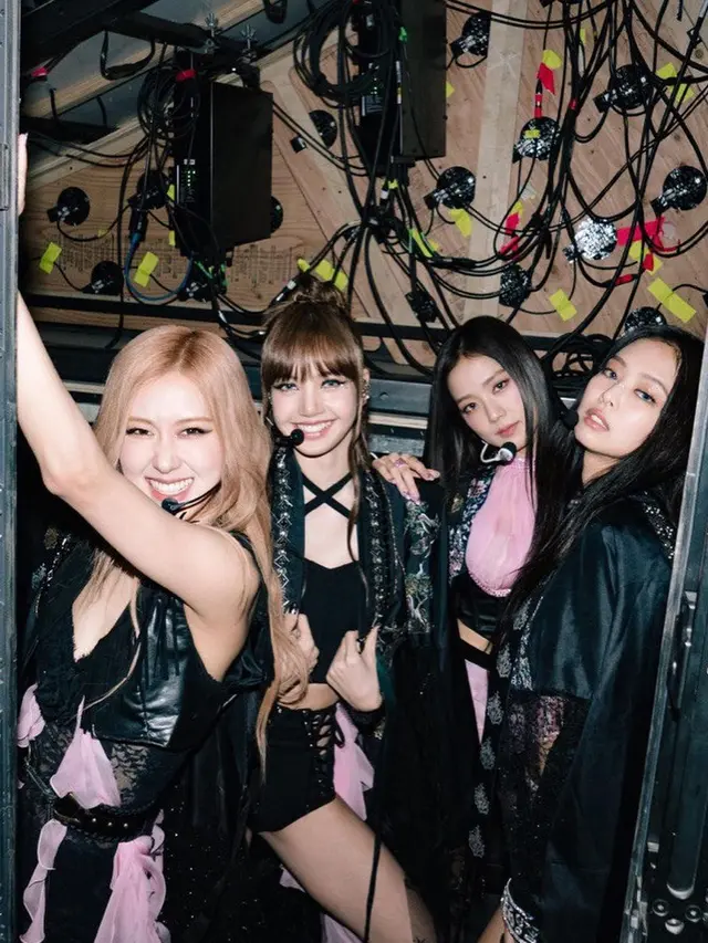 BLACKPINK (Instagram/jennierubyjane)