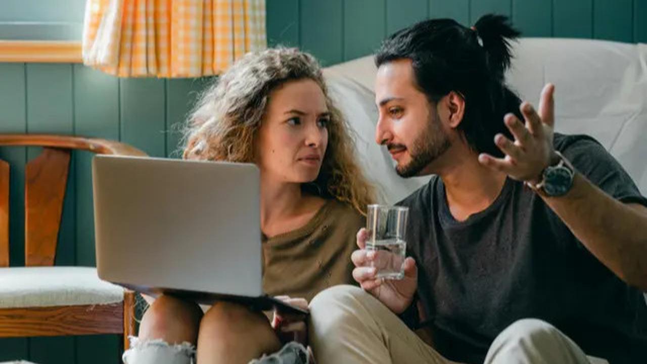 5 Tanda Hubunganmu Tak Cukup Baik untuk Dipertahankan, Segera Lepaskan!