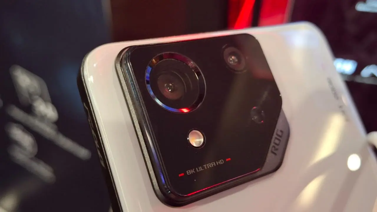 Kamera ROG Phone 8