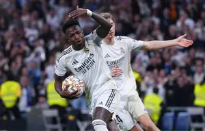 Jose Mourinho Turun Tangan, Vinicius Makin Dekat Perpanjang Kontrak di Real Madrid