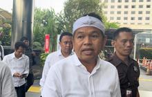 VIDEO: Momen Manis Demul Payungi Politisi Cantik Malaysia Hingga Salting Digombali di Subang