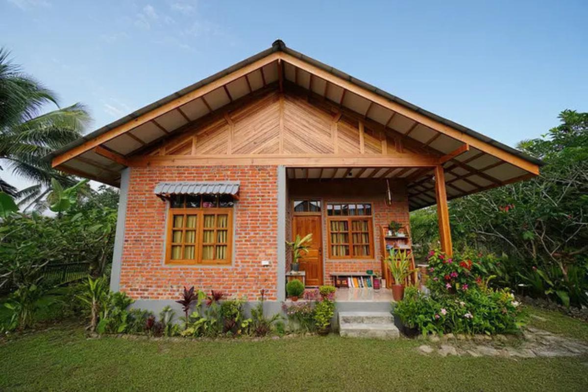 5 Desain Eksterior Rumah Lawas yang Kini Jadi Tren Lagi di 2025, Detail Artistik