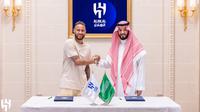 Pemain berposisi sebagai penyerang sayap itu direkrut dari Paris Saint-Germain. (Saudi Pro League / AFP)