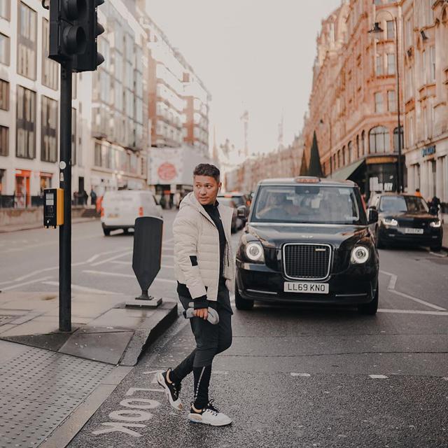 7 Selebriti ini Rayakan Natal di Luar Negeri, Ada yang Ke Betlehem