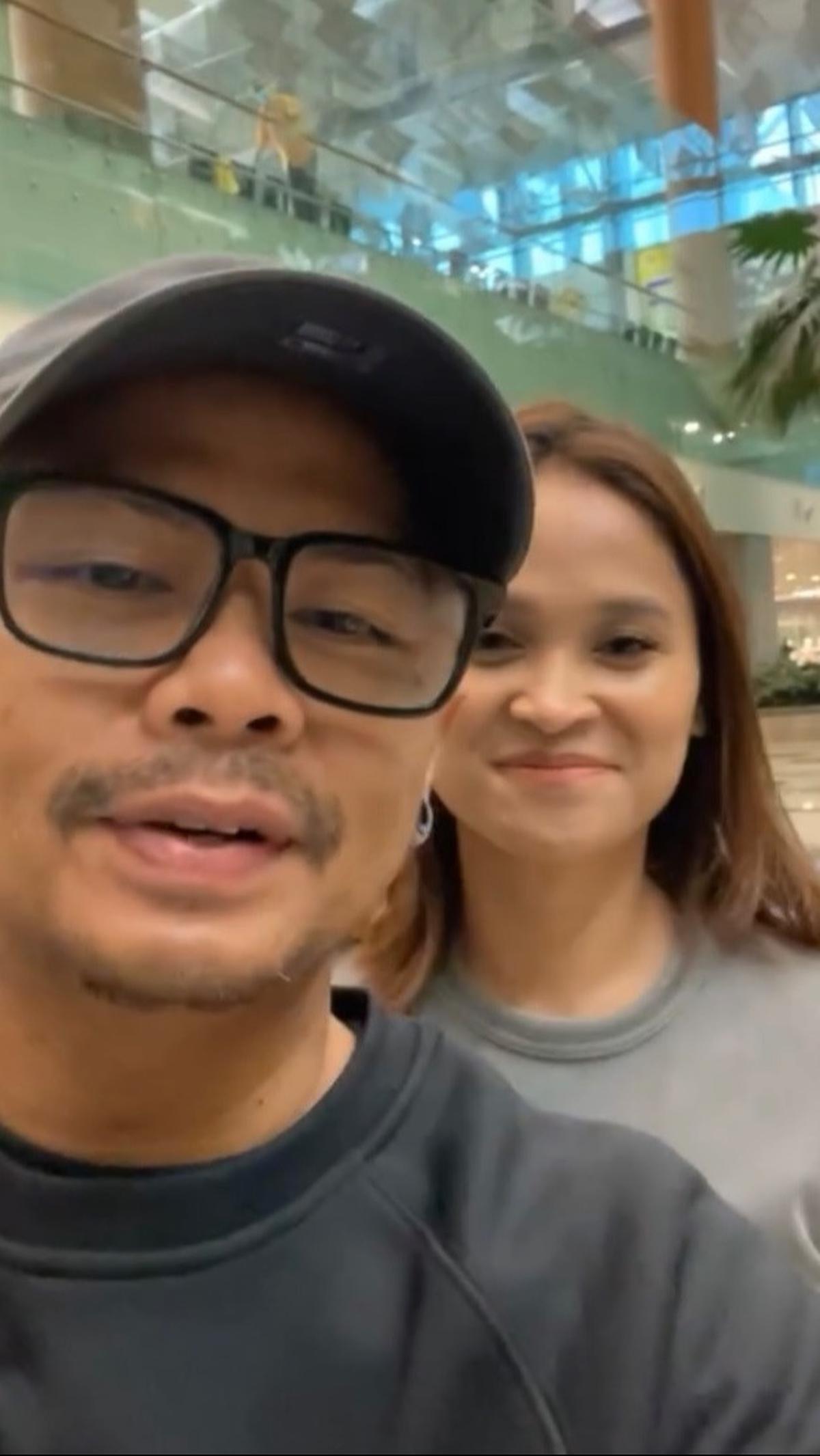 Wendi juga menyebut tak bisa hidup tanpa istrinya. Ini potret keduanya saat menghabiskan waktu bersama.  <br><br>"Gue enggak bisa enggak ada dia," imbuhnya.