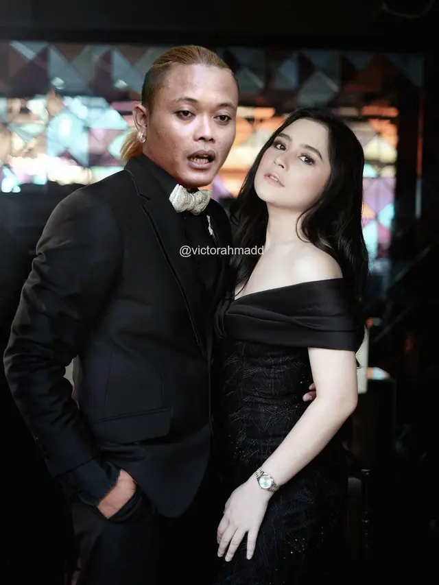 6 Editan Foto Pria Bareng Pemeran Cewek Sinetron GGS Ini Bikin Ketawa Geli