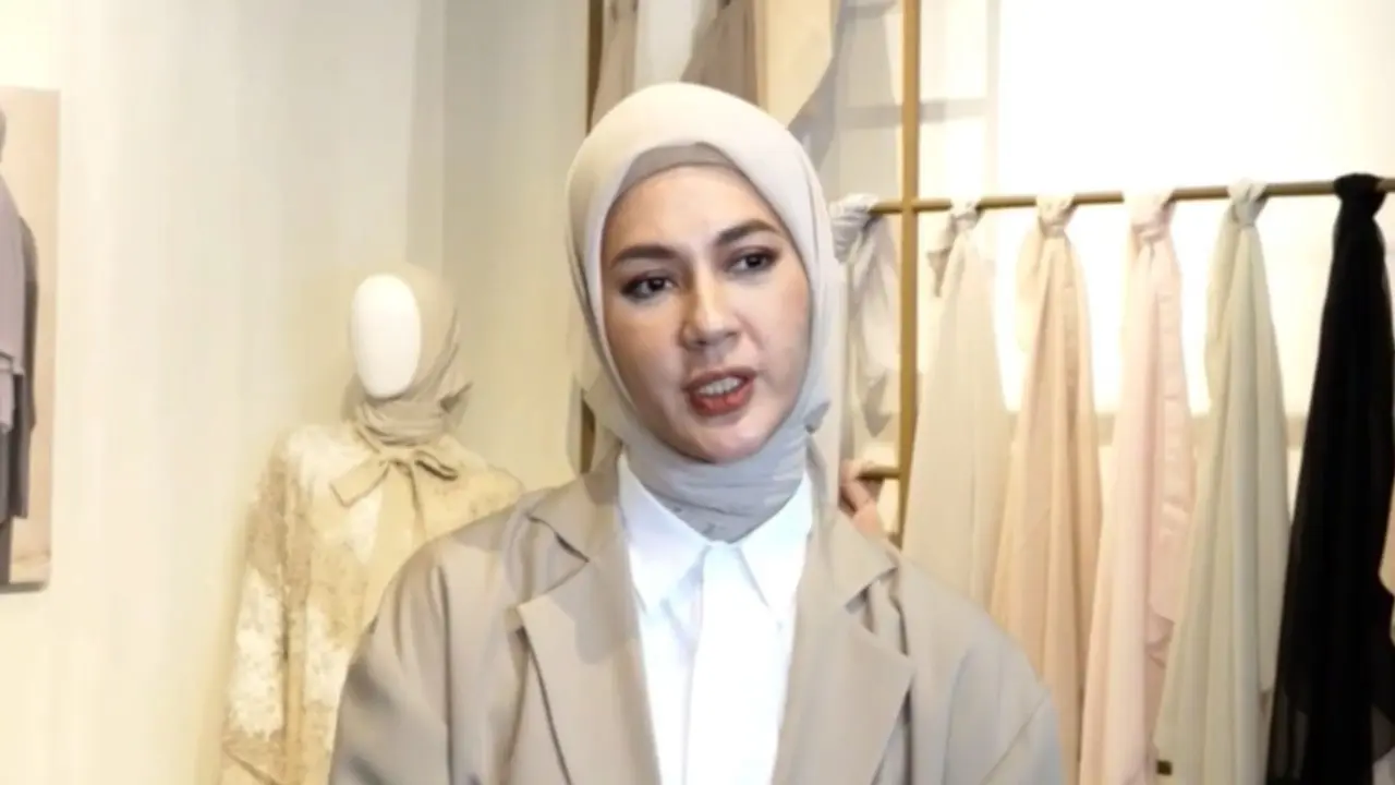 Paula Verhoeven Happy Buka Bisnis Clothing Line