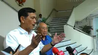 Menko Luhut: KRI Pati Unus Tenggelam Karena Tabrak Kapal Karam