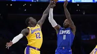 Lakers kalah dari Clippers di laga keduanya pada NBA 2022/2023 (AP)
