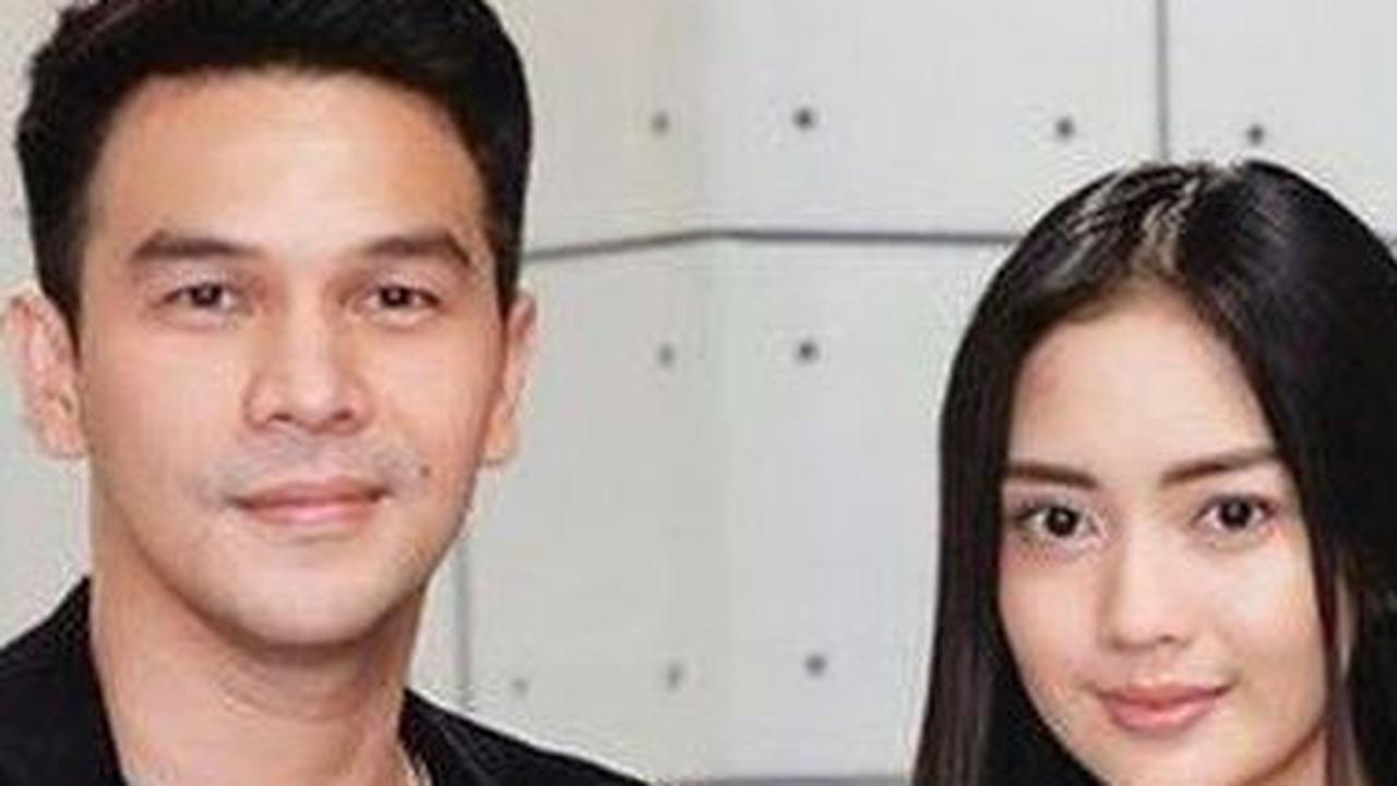 Akui Serius Menjalin Hubungan, Ini Potret Kedekatan Jonathan Frizzy dan Ririn Dwi Ariyanti