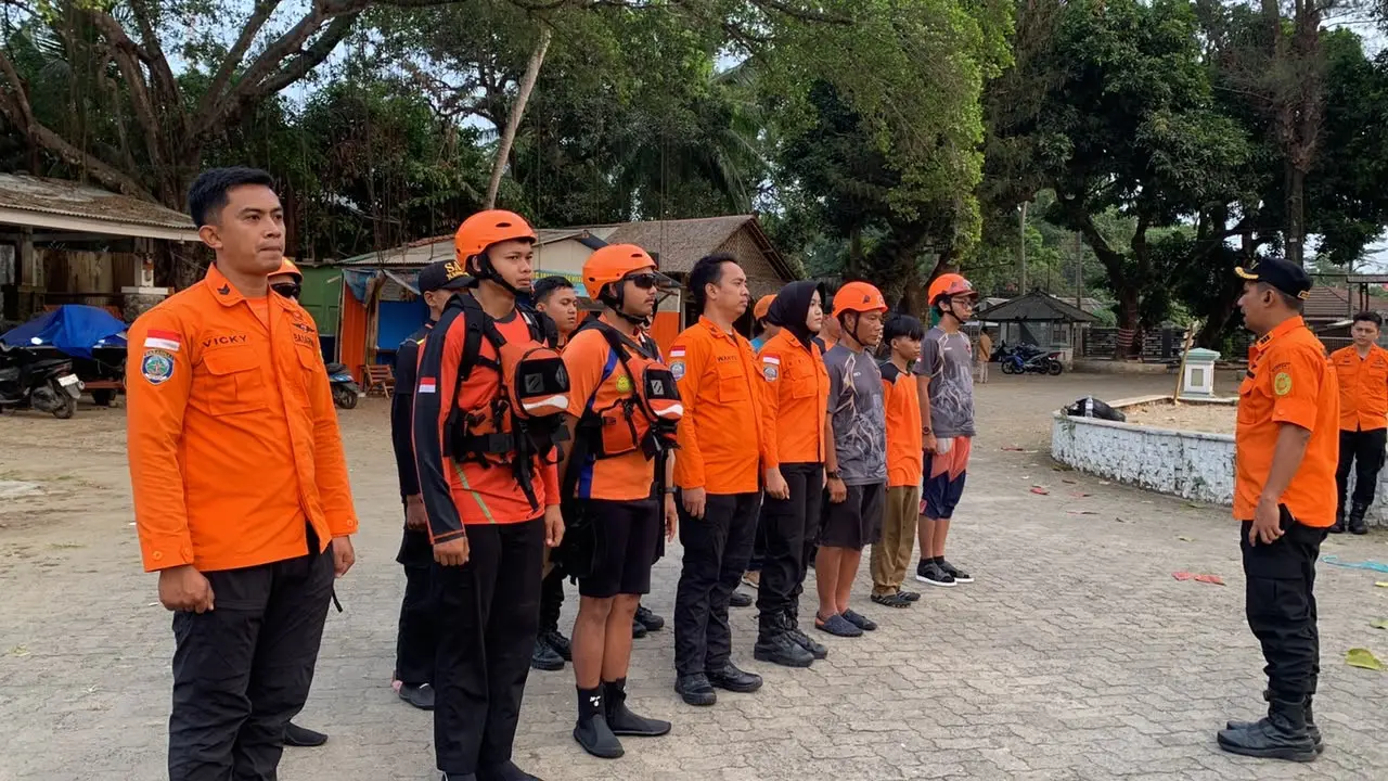 Tim SAR Perluas Pencarian Rombongan Jurnalis di Selat Sunda