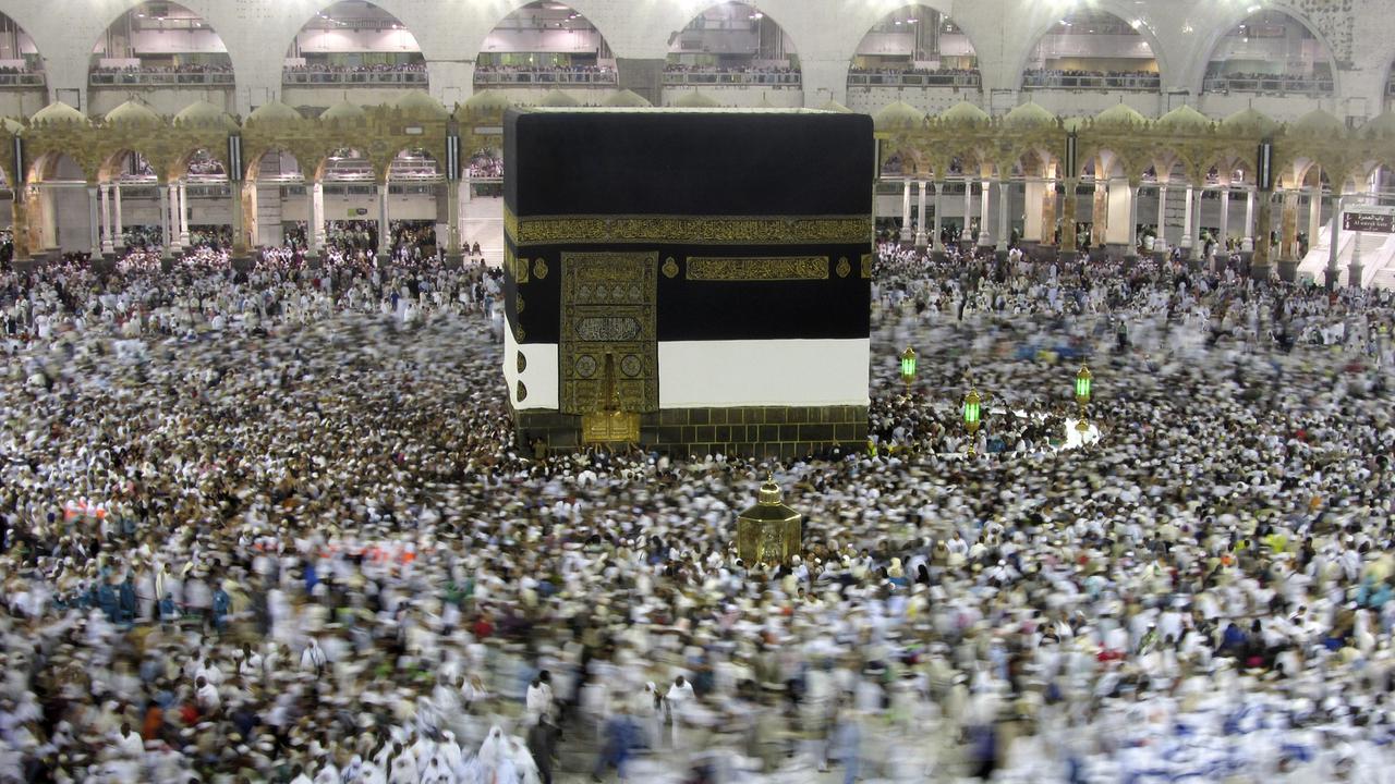 Virus COVID-19 Terus Mewabah, Arab Saudi Hentikan Sementara Umrah
