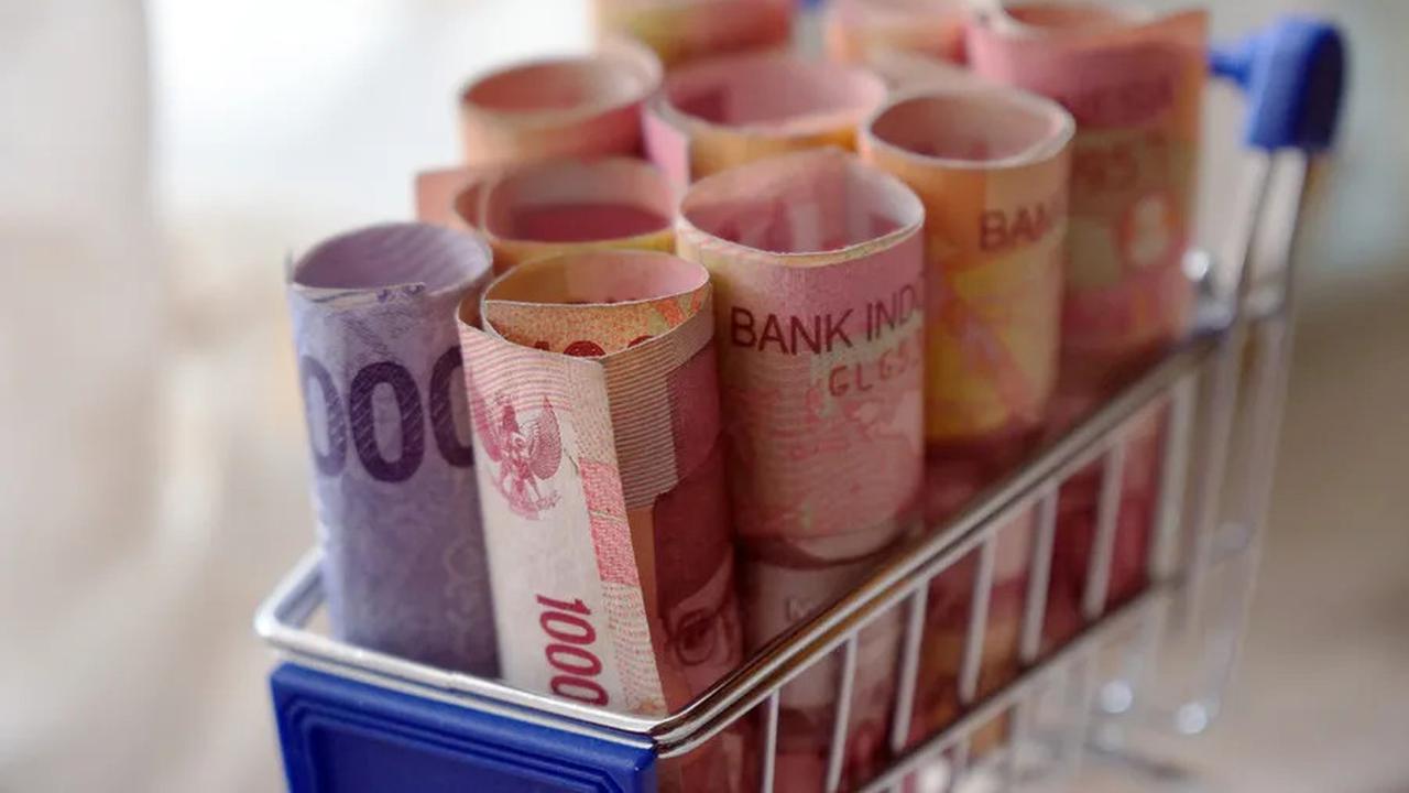 Curhat Dunia Usaha di Tengah Rupiah Tembus Rp17.400, Biaya Produksi Tertekan
