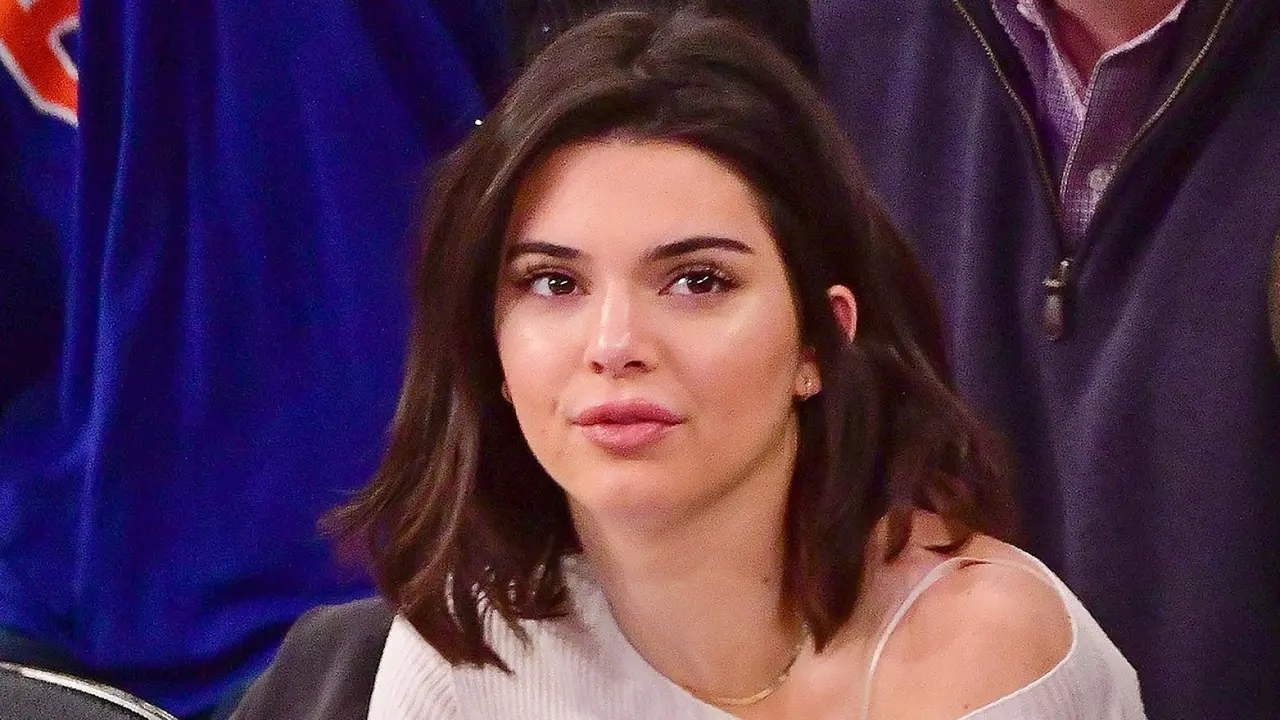 [Bintang] Kendall Jenner