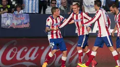 Selebrasi  Antoine Griezmann setelah sepakannya dari jarak dekat menghujam deras gawang Malaga yang dikawal Carlos Kameni.