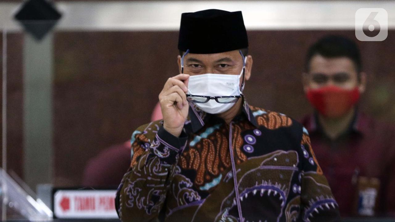 Sementara itu, Wakil Ketua Umum PAN, Yandri Susanto menyebut partainya terbuka untuk berkoalisi dengan partai lain dalam kontestasi Pilkada.&nbsp;