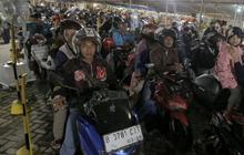FOTO: Perjuangan Pemudik Motor Mengantre Panjang di Pelabuhan Ciwandan Demi Pulang ke Kampung Halaman