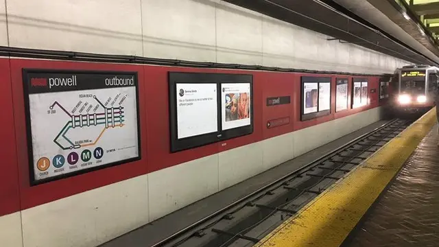 Twit Dipajang di Stasiun Kereta Amerika