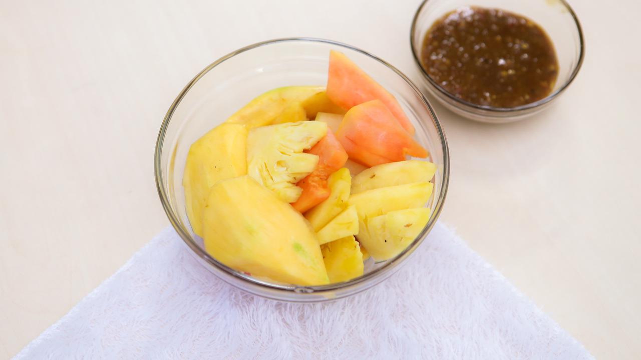 6 Ragam Rujak di Indonesia, Salad Asli Nusantara